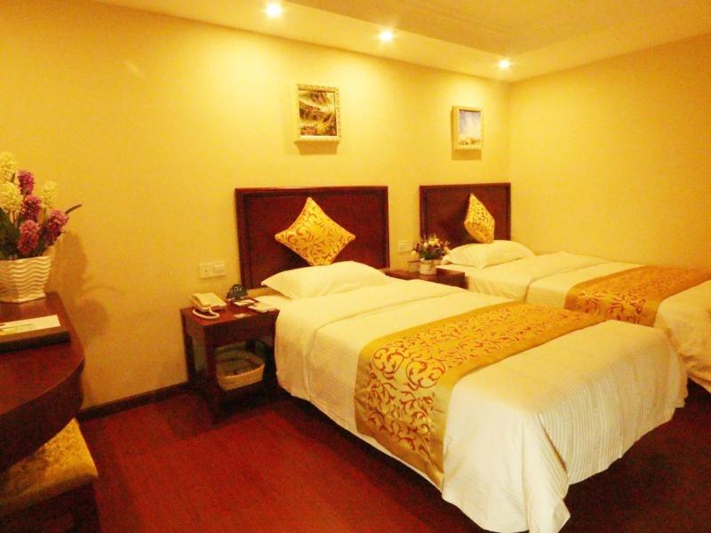 Greentree Inn Zhejiang Jiaxing West Zhongshan Road Vintage Car Building Express Hotel Exterior foto